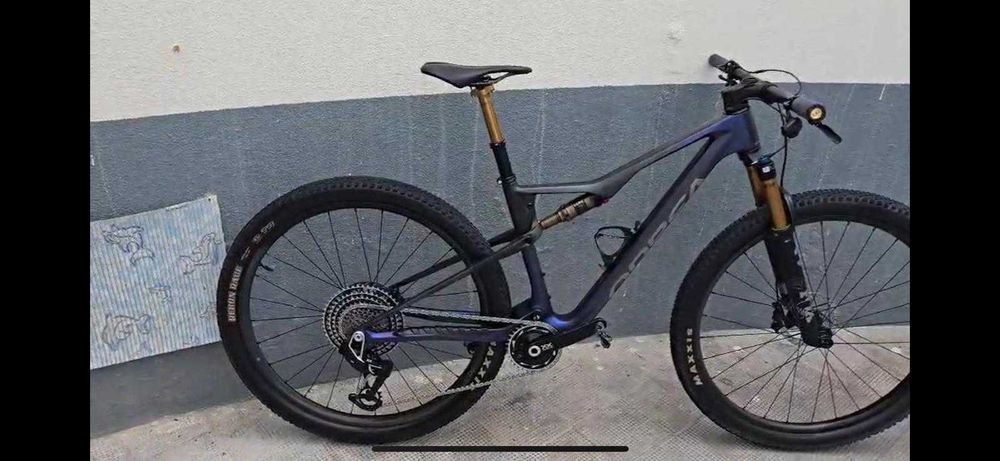 Bicicleta MTB Montanha Orbea OIZ tam M / SRAM XX / topo de gama
