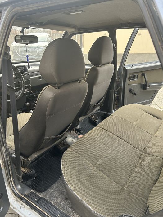 Знаходиться м. Іф