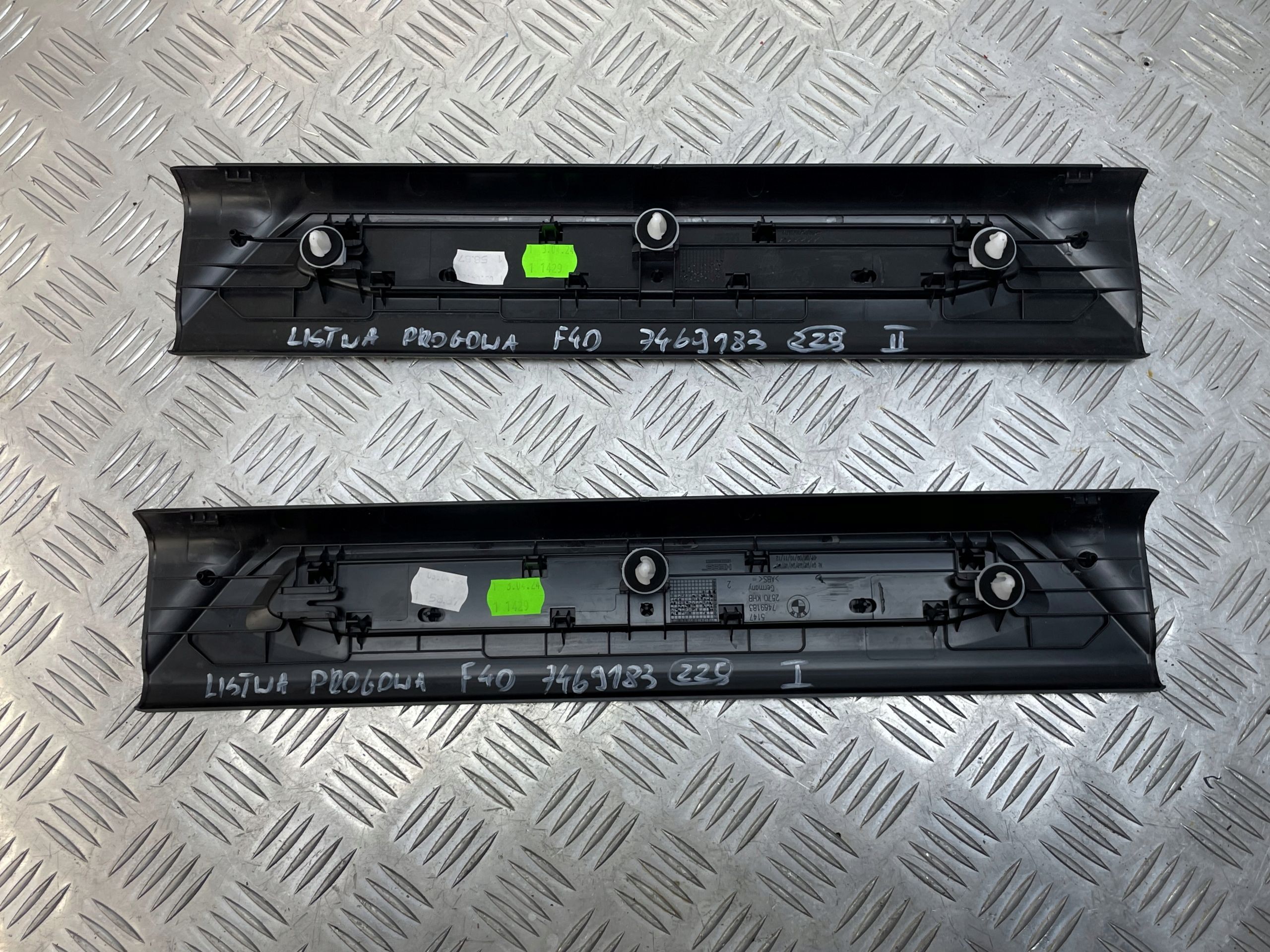 BMW f40 Listwa osłna nakładka Progowa