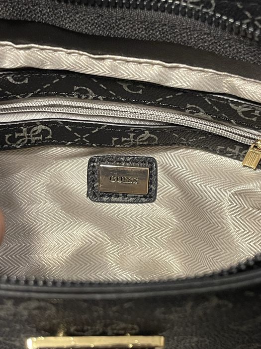 !АКЦІЯ! Жіноча сумка-багет Guess Noelle 2-в-1, сумка гесс діноча, Gues