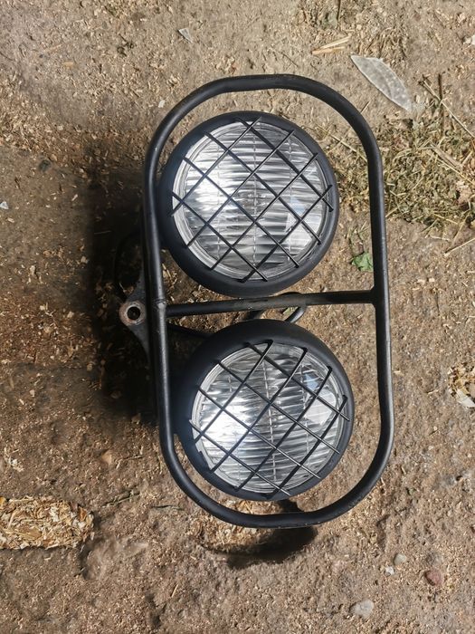 Yamaha warrior 350 yfm lampa reflektory stelaż przód lampy reflektor