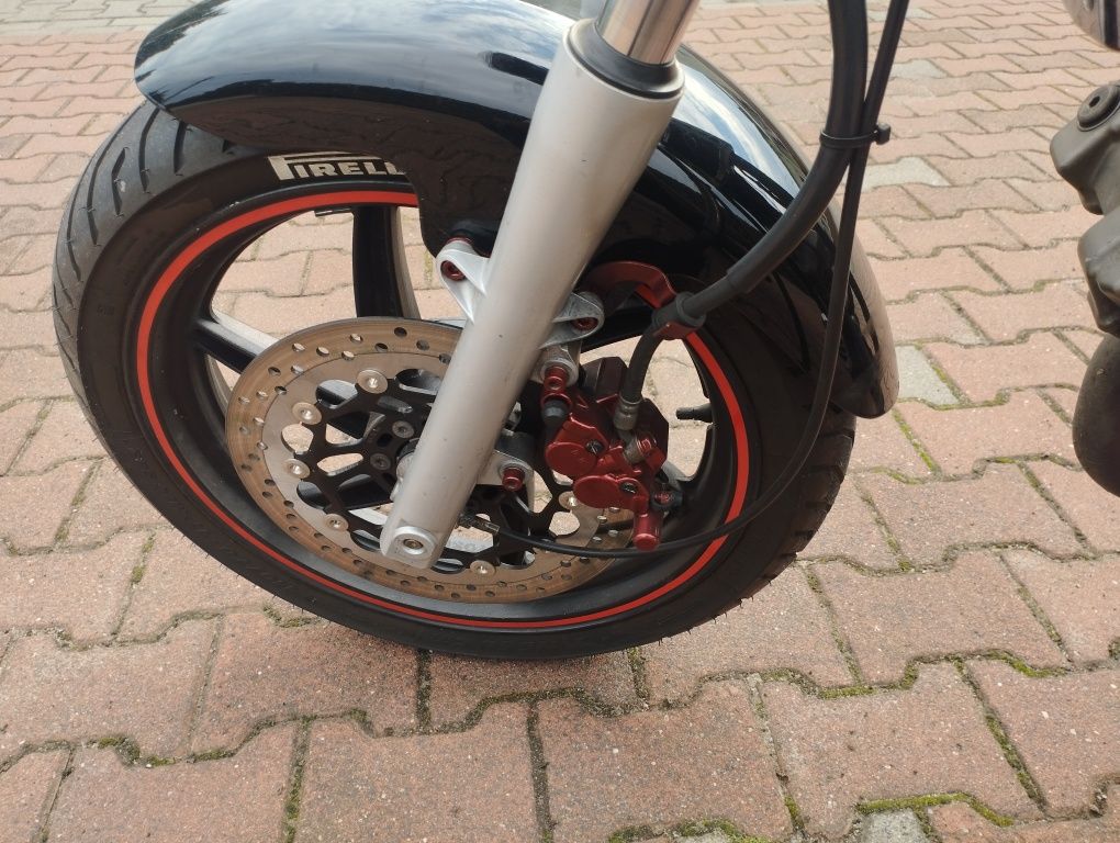 Hyosung   GT 125