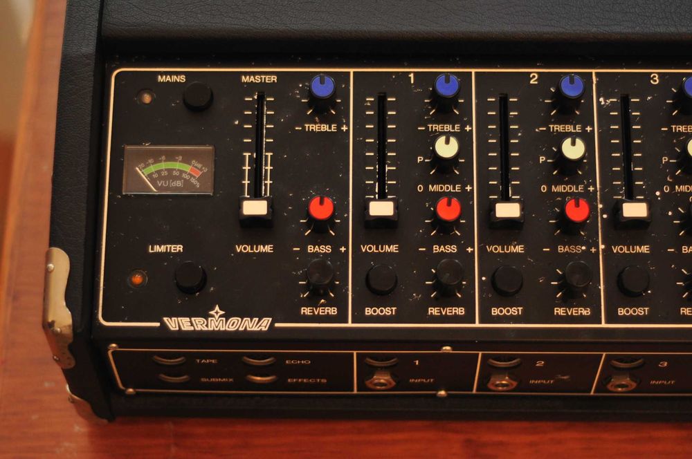 Vermona Regent 1060 mesa de som amplificada vintage (spring reverb)