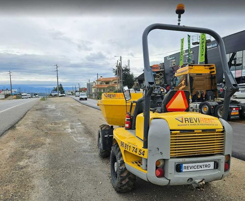 Vende-se Dumper Wacker Neuson 4t
