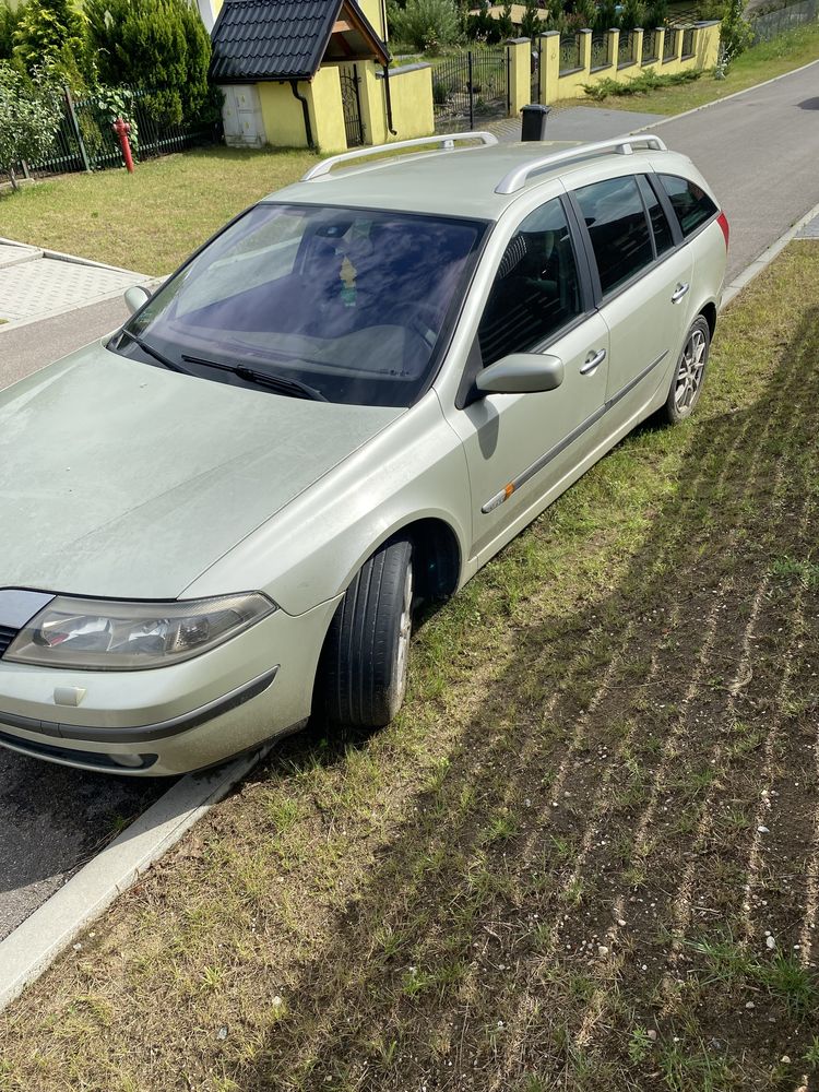 Samochód Renault laguna II 2004