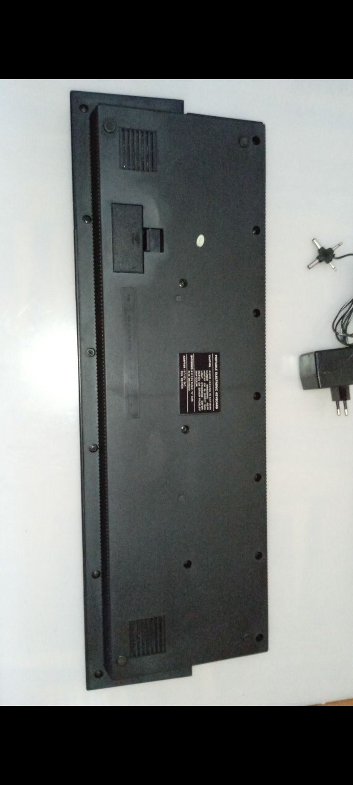 Órgão/Teclado Eletrônico Waltham WE 92 + Carregador