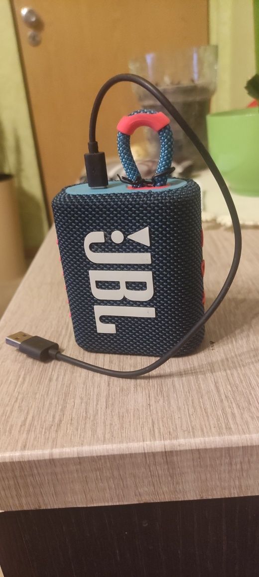 Głośnik JBL bezprzewodowy