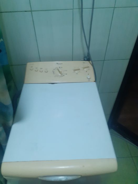 Продам стиральную машину