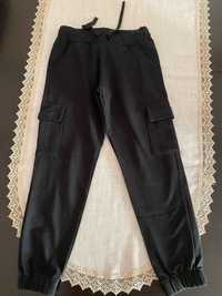 Spodnie  dla dziewczynki z kieszeniami 140