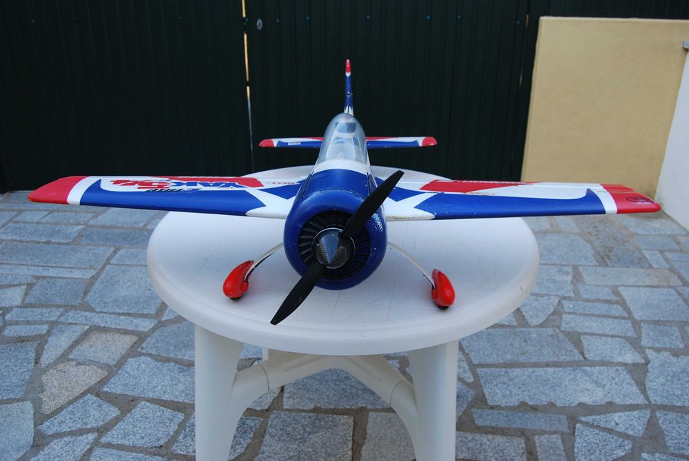Avião aeromodelismo E-Flite YAK-54 Elétrico