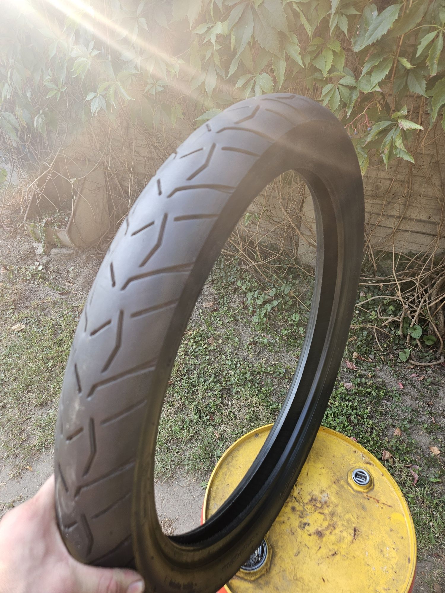 Continental ContiTrailAttack 90/90R21 Dot 0623 Nr.1011