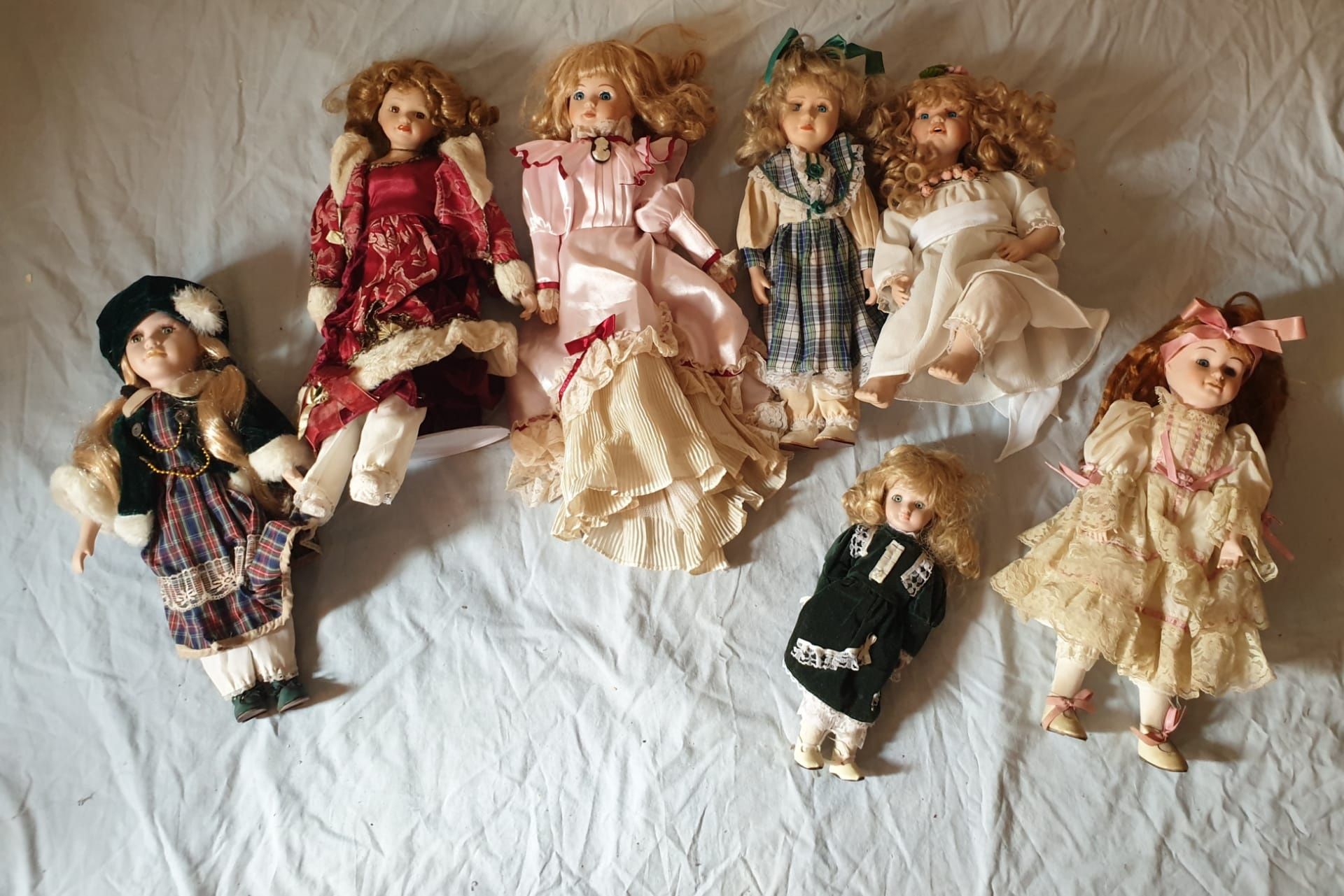 Bonecas em Porcelana
