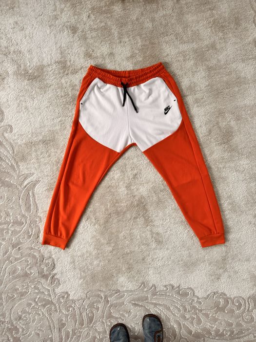 Nike Tech Fleece штани