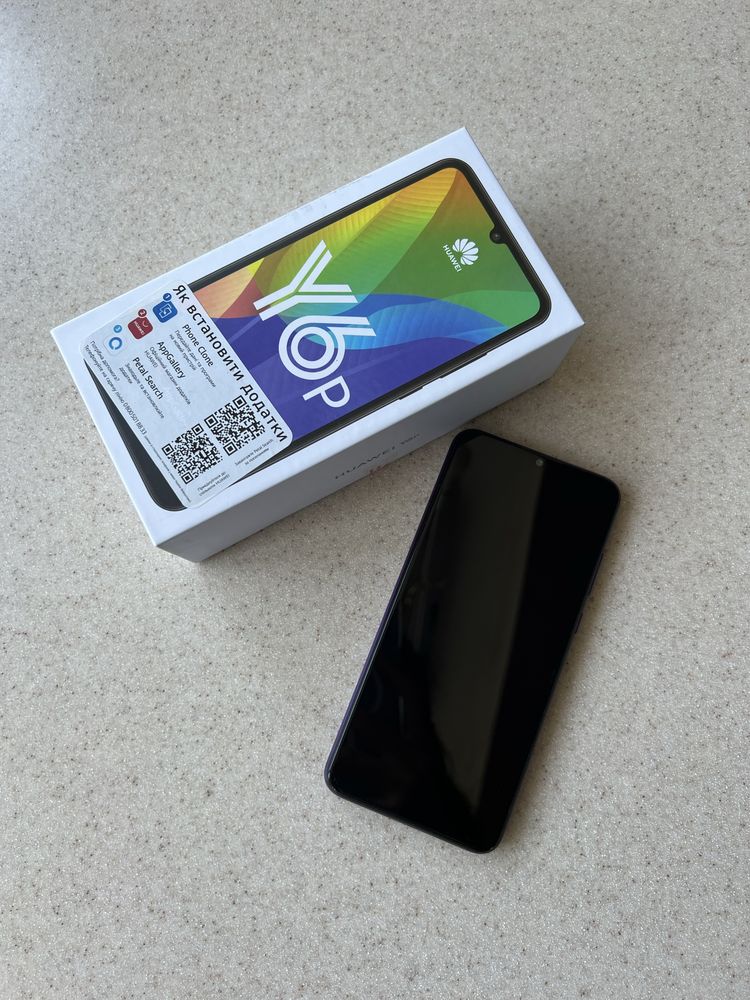 Продам б/у смартфон в ідеальному стані HUAWEI Y6p