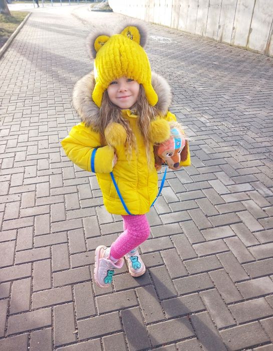 Шапка на дівчинку