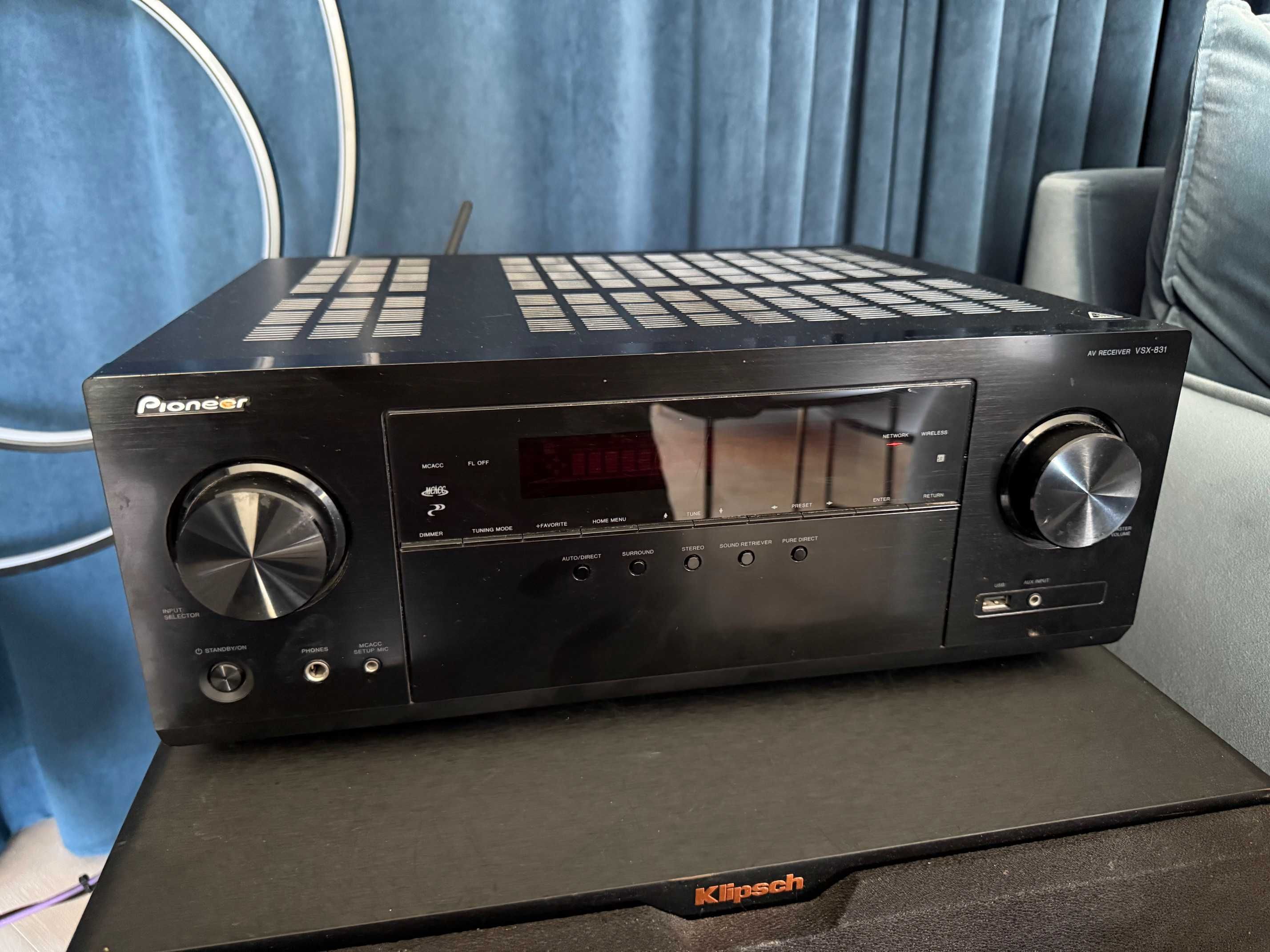 Amplituner PIONEER VSX-831 Super cena !!!