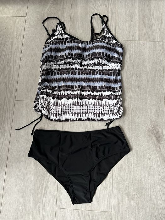 Piękny Nowy Dwuczęściowy Strój Kąpielowy XL