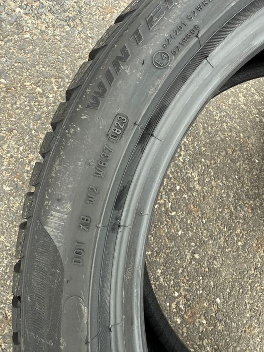 Pirelli Sottozero 3 245/45 R19 102V zima zimówki opony Audi A0