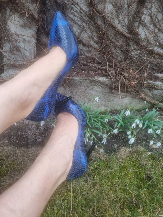 Вишукані шкіряні туфлі