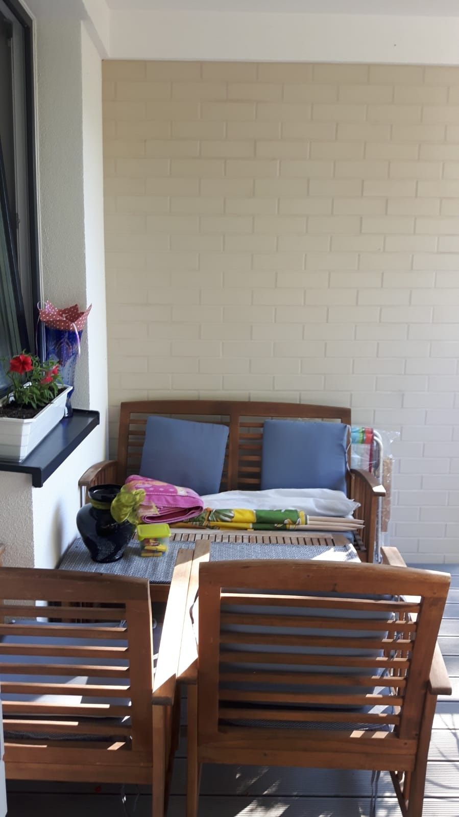 Wynajmę apartament w centrum Kołobrzegu blisko morza .