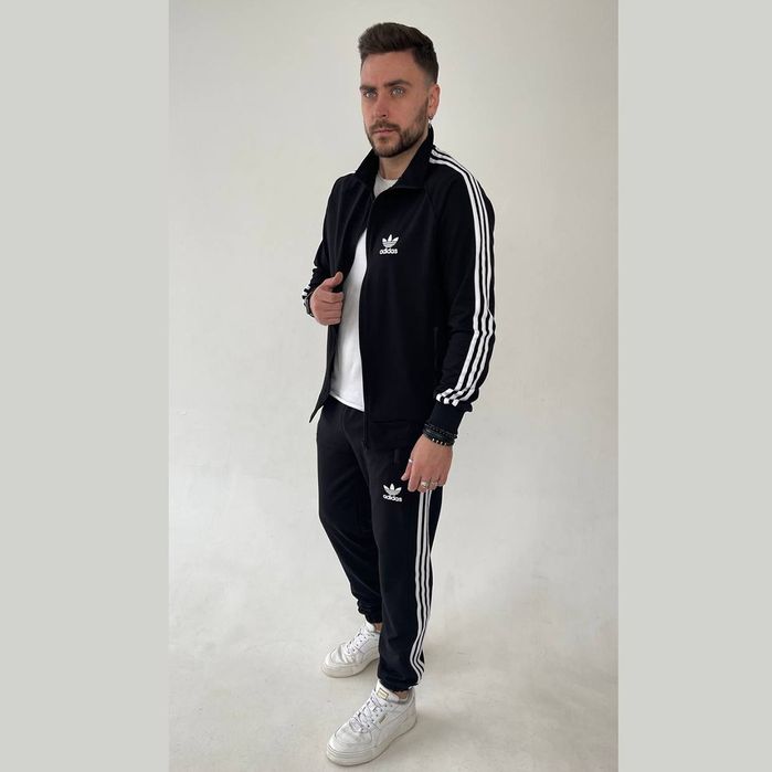 Легендарні спортивні костюми Adidas стійка чорний синій та червоний