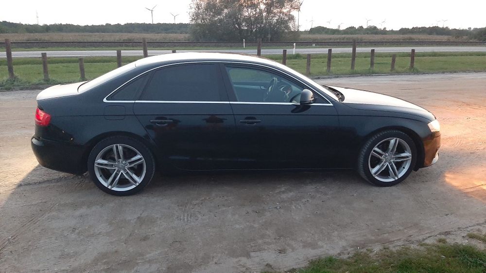 Audi a4 b8 limuzyna