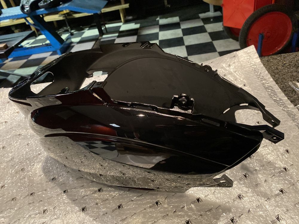 Nowy Piaggio ZIP 50 Zadupek osłona Bok Prawy Boczek Lewy owiewka N50