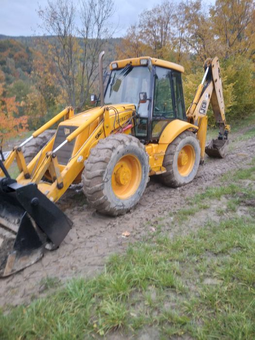 Koparko-ładowarka JCB 4CX