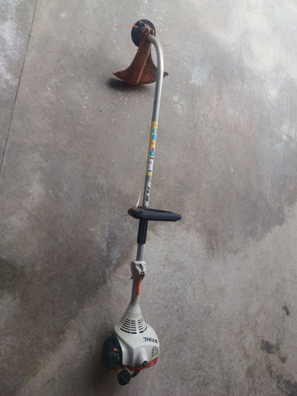 Roçadora aparador de relva stihl fs 36