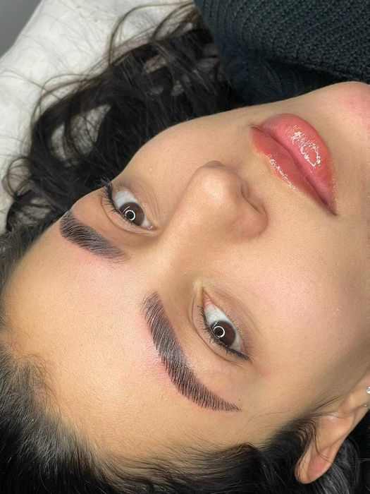 Modelos de sobrancelha para Brow Design