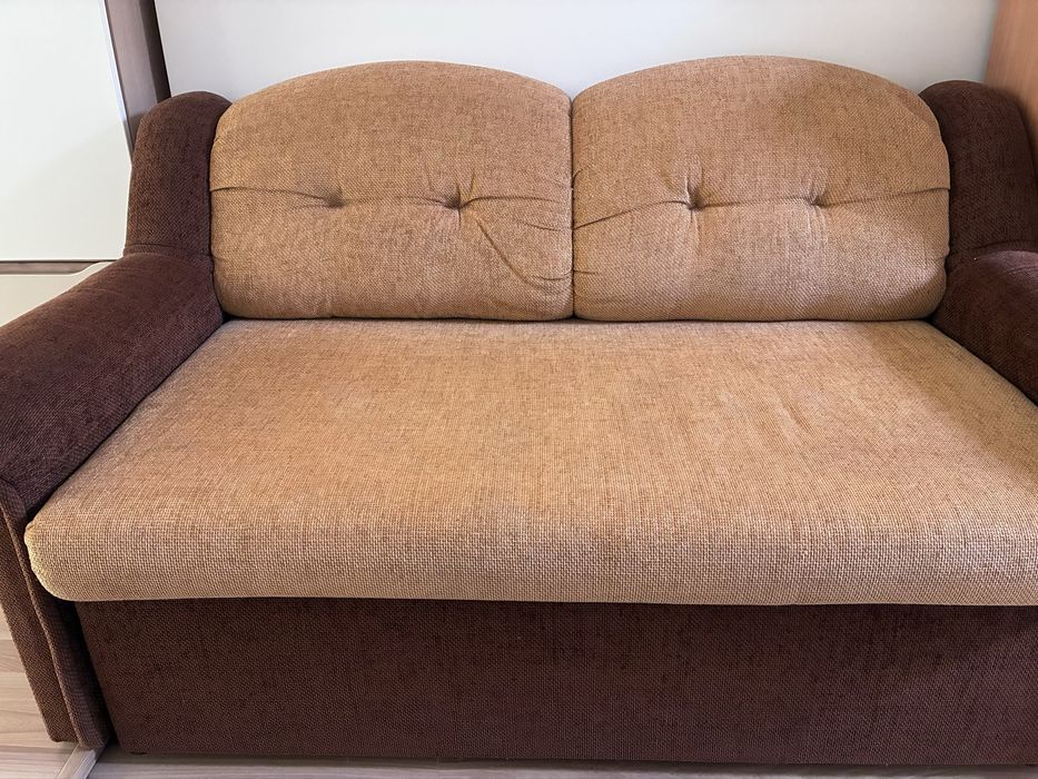 Oddam rozkładaną sofę