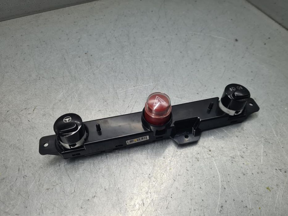 Botão / interruptor 4 piscas FIAT 500 (312_)