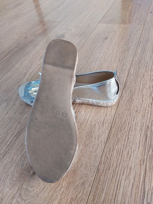 Espadryle damskie srebrne