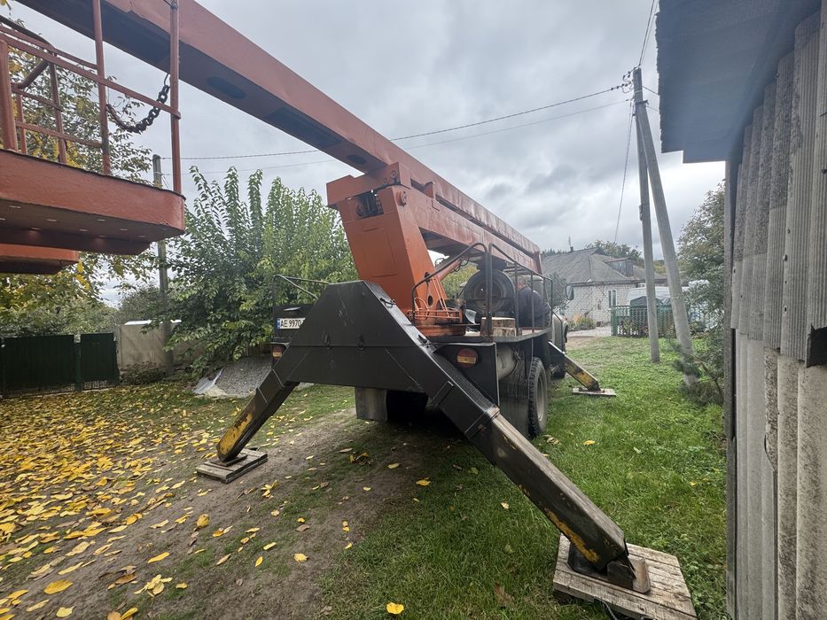 Продам автовишку в чудовому технічному стані.