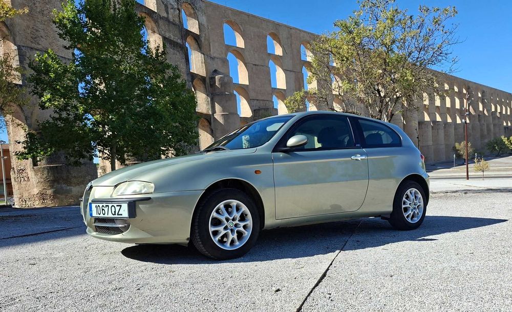 Alfa Romeo 147 1.6cc, 120 cv, Gasolina/GPL, Muito Boa Condição!