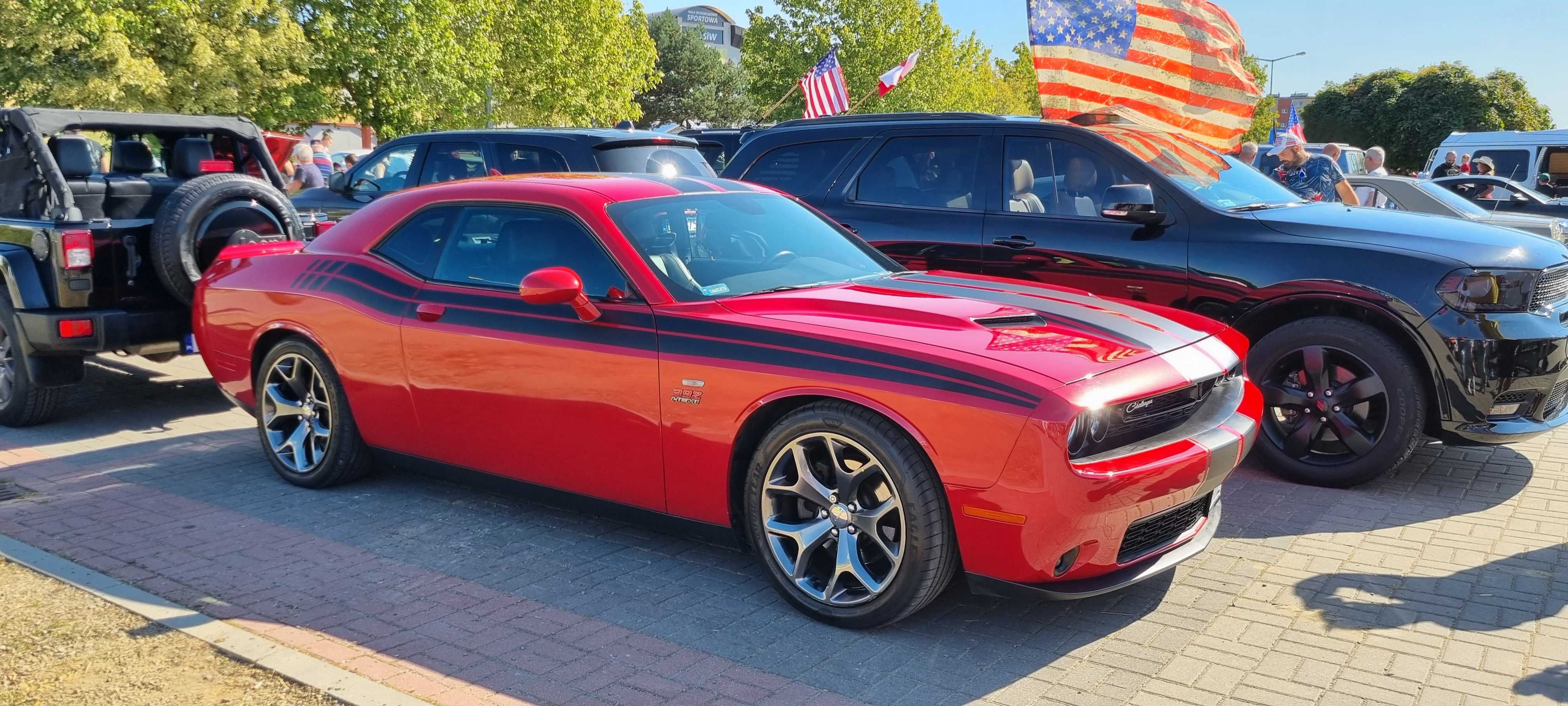 Auto do ślubu, na ślub Piękny Dodge Challenger R/T  5,7L HEMI