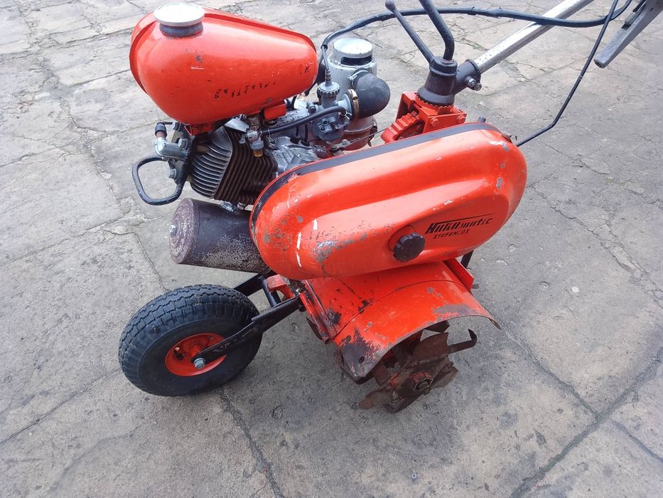 Glebogryzarka  spalinowa Hako- werke