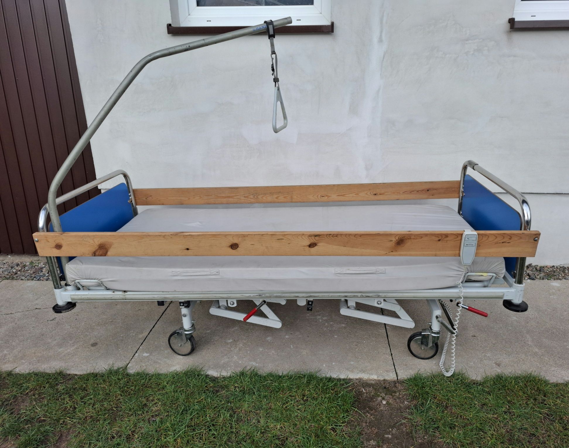 Łóżko szpitalne, Łóżko Rehabilitacyjne, Regulacja Elektryczna,Manualna