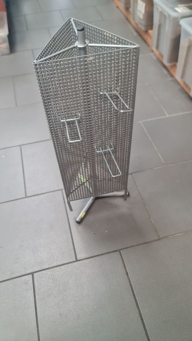 Stojak sklepowy plus haki do zawieszania Bytom