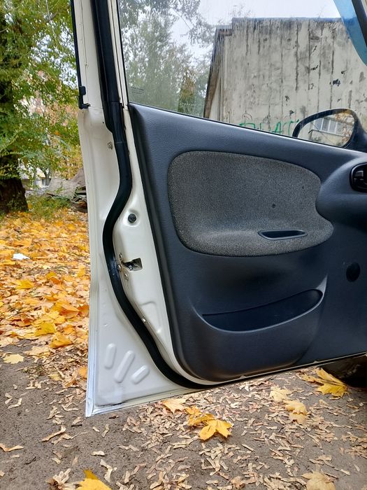 Daewoo Sens  в отличном состоянии газ/бензин