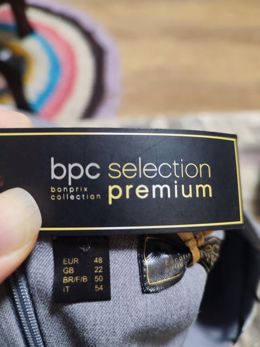 Плаття сіре/біле нове ділове повсякденне