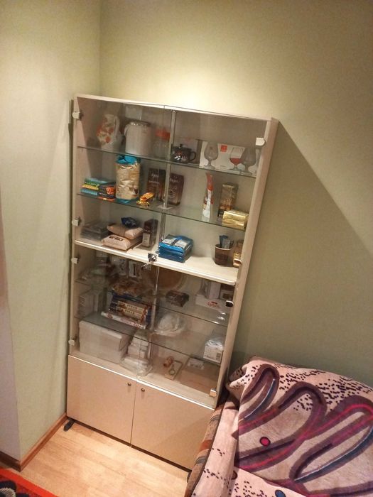 Скляна Шафа. Вітрина. Стелаж. Витрина стеклянная.