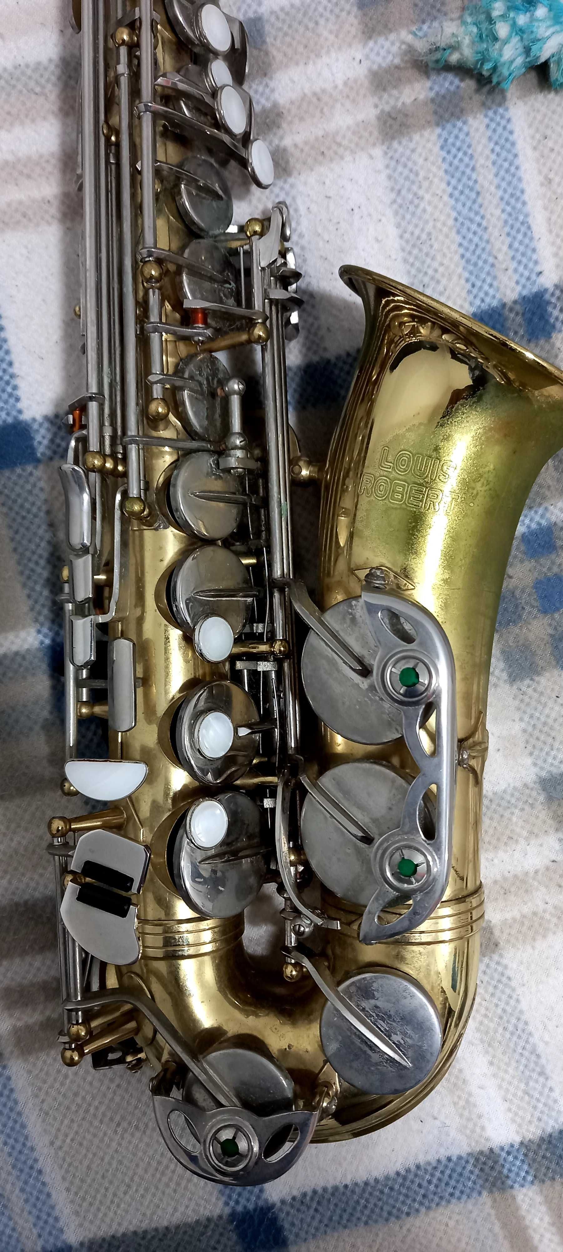 Saxofone alto completo