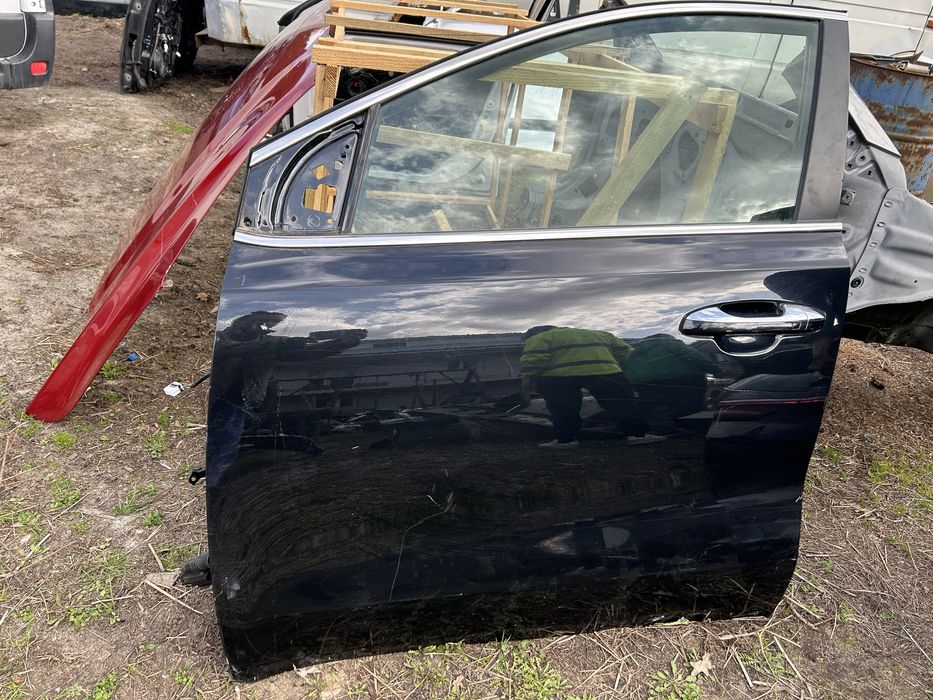 Kia Sportage IV (Кіа Спортейдж) двері
