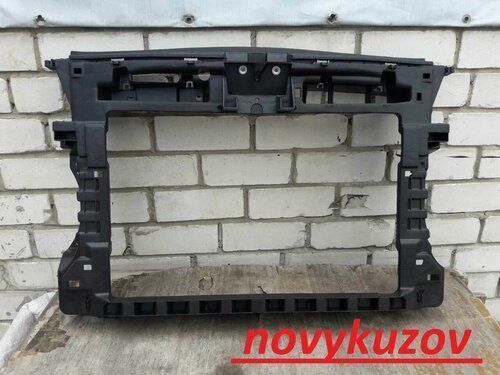 Панель передня на  Volkswagen Сaddy VW Caddy Кадди с11-15