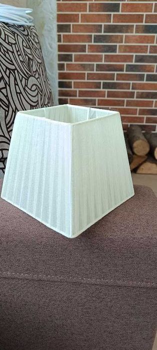 Абажури для світильника