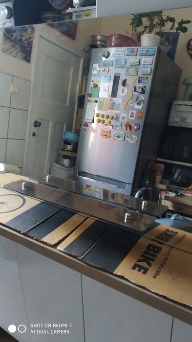 Sprzedam lustro łazienkowe