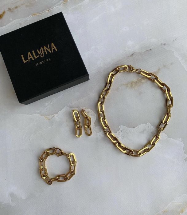 Набір, комплект біжутерії: сережки, кольє, браслет