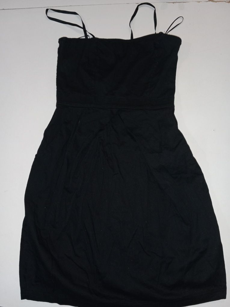 Czarna sukienka Stradivarius XS 34 small mini krótka Andrzejki Sylwest