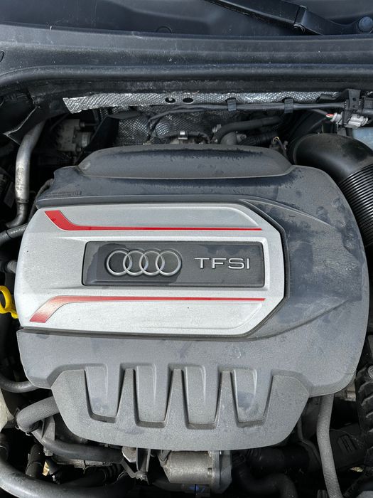 Silnik kompletny 2.0 tfsi audi s3 a3 8v CJXC CJX w aucie